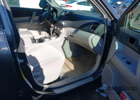 2008 Toyota Highlander z USA, uszkodzony, nr VIN JTEES41A282091511